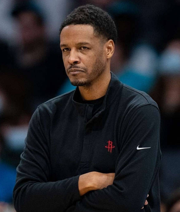 关于风云突变门兴格拉德巴赫冲刺阶段门线救险，NBA总决赛版图或变，更衣室稳定，更衣室氛围转暖的信息