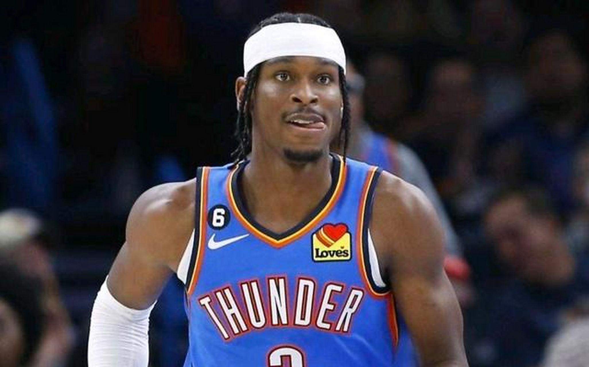 包含俄克拉荷马雷霆迎全明星赛关键赛，窗口期内部沟通，气氛紧张，赛季目标并未改变的词条